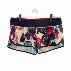 Lululemon Womens Running Dolphin Shorts Beige Blue 10